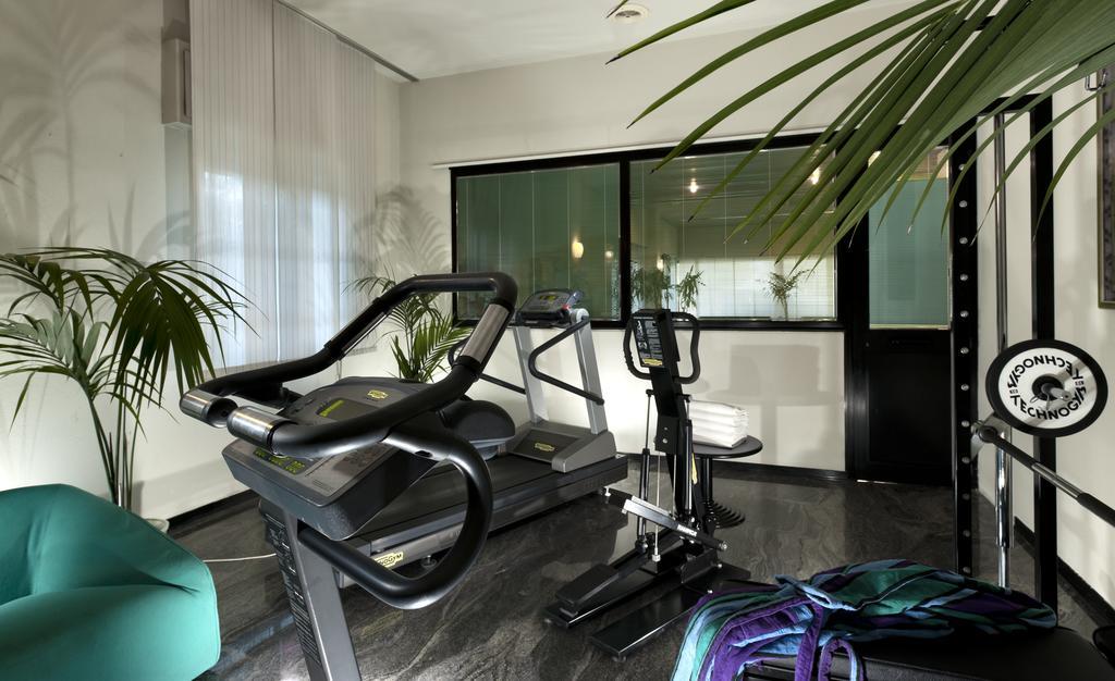 Hotel Cormoran กัตตอลิกา ภายนอก รูปภาพ