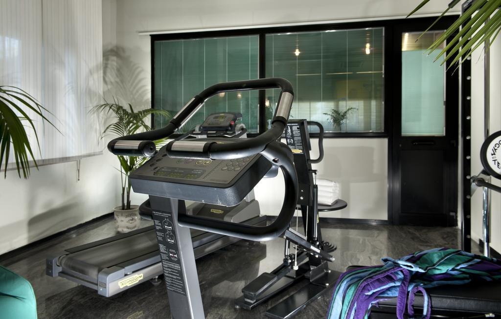 Hotel Cormoran กัตตอลิกา ภายนอก รูปภาพ